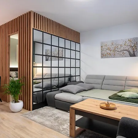 Apartmán Novy Apartman Lipova Alej *