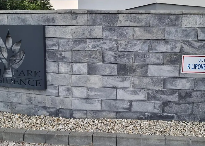 Novy Apartman Lipova Alej * Rajecké Teplice