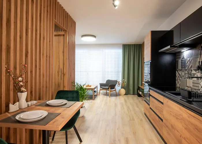 Novy Apartman Lipova Alej Lejlighed *